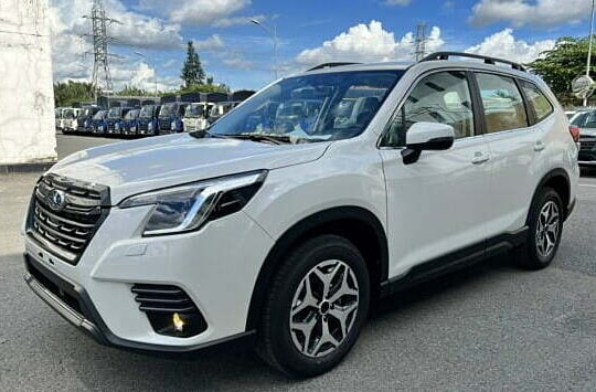 Lần đầu mua xe, nên chọn Mazda CX-5 hay Subaru Forester?