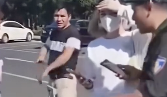 Sự thật về clip an ninh sân bay Liên Khương tự ý huỷ chuyến xe công nghệ của khách