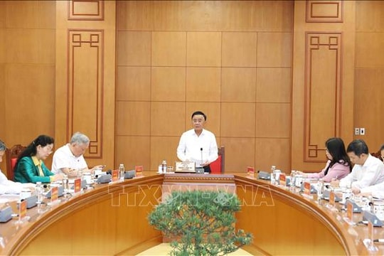 Họp Ban Chỉ đạo xây dựng Báo cáo kiểm điểm sự lãnh đạo, chỉ đạo của BCH Trung ương khóa XIII trình Đại hội XIV của Đảng