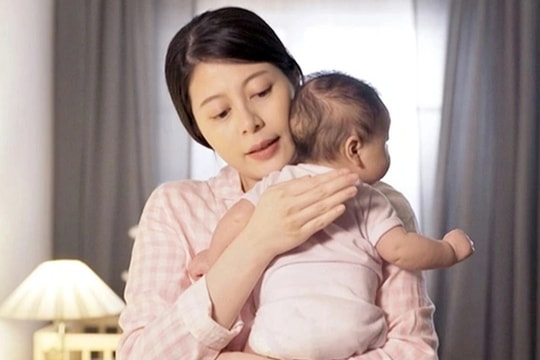 Không đẻ được con trai, tôi đã làm một việc hiếm người vợ nào dám