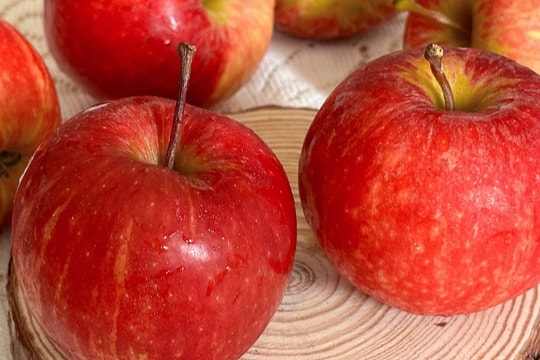 Lợi ích khi ăn táo thường xuyên