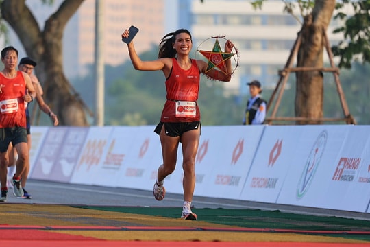 Runners Of The Year 2025 kéo dài thời gian đề cử đến cuối năm