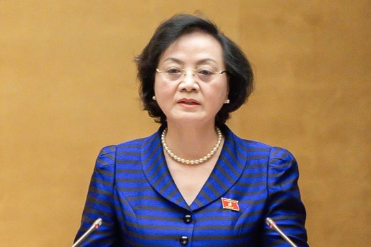 Trình Quốc hội mở quyền ký hợp đồng ngoài cơ quan cho viên chức