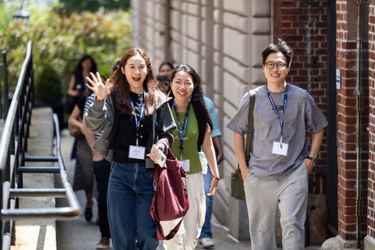 Du học sinh Mỹ sẽ được miễn 100.000 USD phí visa H-1B