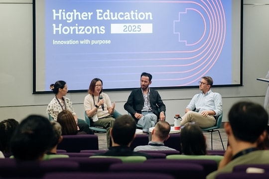 Chuyên gia khuyến khích ứng dụng AI có chọn lọc vào giáo dục