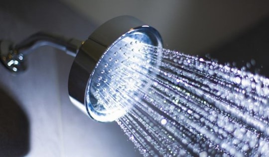 Người phụ nữ 32 tuổi tử vong sau khi tắm nước nóng