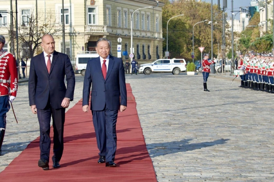 Lễ đón trọng thể Tổng Bí thư Tô Lâm và Phu nhân thăm chính thức Bulgaria
