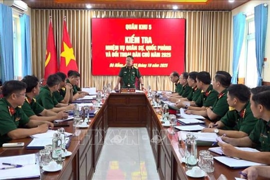 Áp dụng nhiều mô hình kinh tế mới, cách làm hay gắn với quốc phòng vùng duyên hải miền Trung