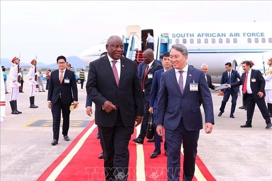 Tổng thống Nam Phi Matamela Cyril Ramaphosa bắt đầu thăm cấp Nhà nước đến Việt Nam