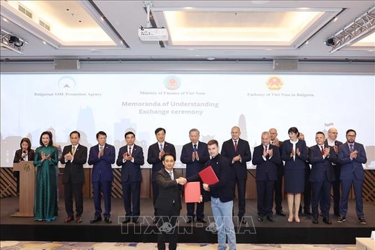 Tổng Bí thư Tô Lâm và Tổng thống Rumen Radev dự Diễn đàn doanh nghiệp Việt Nam – Bulgaria