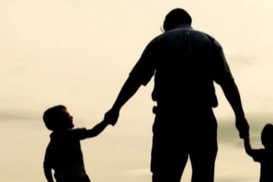 Ưu tiên đàn ông không vợ nuôi 2 con mua nhà ở xã hội: Nỗi lo biến tướng!