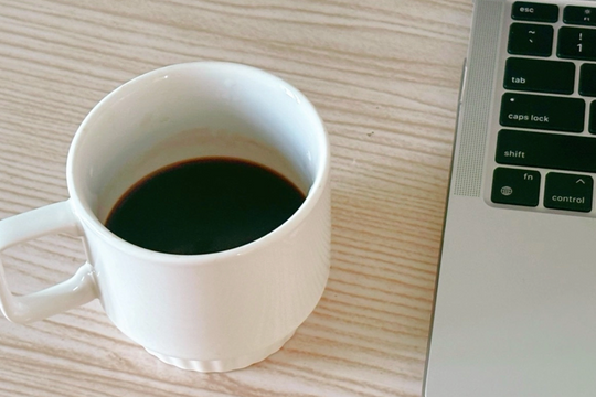 5 thói quen buổi sáng khiến huyết áp tăng vọt