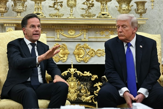 Tổng thư ký NATO ủng hộ không chuyển Tomahawk cho Ukraine