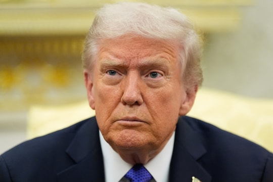 Ông Trump áp lệnh trừng phạt với công ty dầu Nga