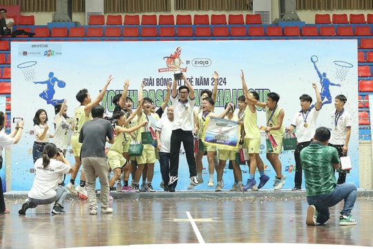 Dấu ấn mùa đầu tiên giải bóng rổ Trẻ VnExpress - Cup Ziaja