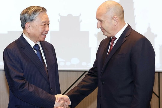 Tổng Bí thư đề nghị doanh nghiệp Việt - Bulgaria tăng hợp tác về khoa học công nghệ, nhân lực