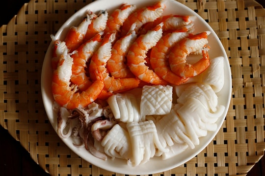 9 nhóm thực phẩm dễ gây ngộ độc