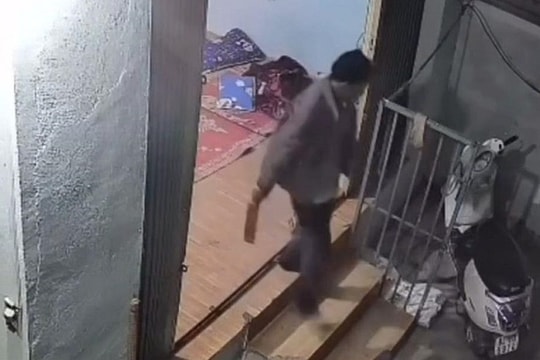 Chém hai người trọng thương vì ghen