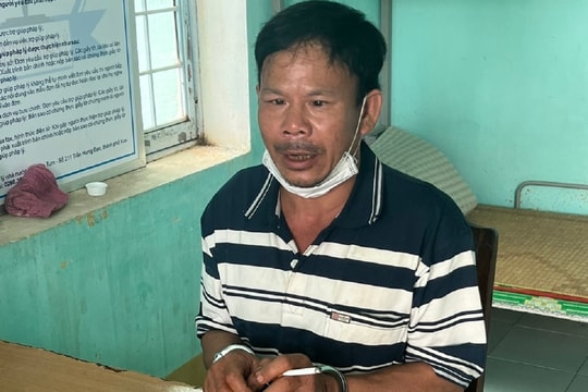 Cảnh sát chặn xe khách, bắt nghi phạm chém 2 người ở Quảng Ngãi