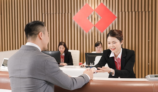 Techcombank giải bài toán chuyển thu nhập hợp pháp ra nước ngoài