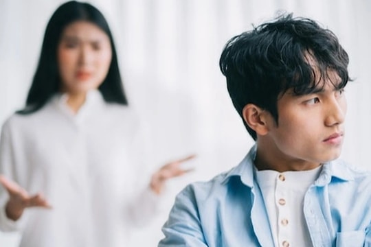 Chàng trai lương 20 triệu đồng đáp trả: "Chia tay em, anh thấy nhẹ lòng"