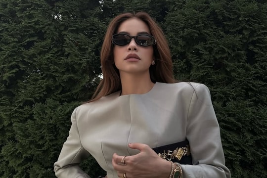 Cách phối đồ thu của Hồ Ngọc Hà