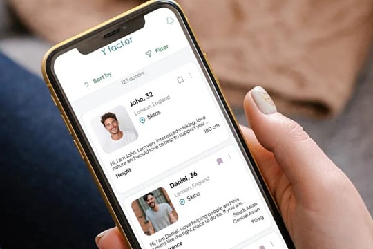 'Chợ' tinh trùng trên Facebook