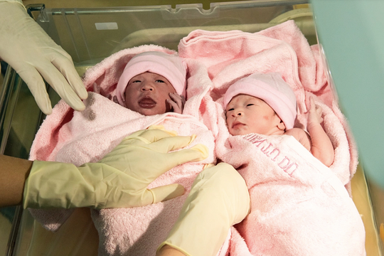 Vì sao nam giới hai con không vợ được ưu tiên mua nhà xã hội?