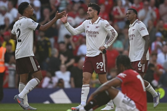 Arsenal đang phòng ngự xuất sắc thế nào