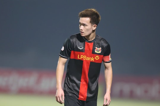 Nguyễn Hoàng Đức góp nhiều bàn nhất V-League 2025-2026