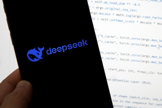 Doanh nghiệp Việt - Trung hợp tác phát triển mô hình AI giá rẻ