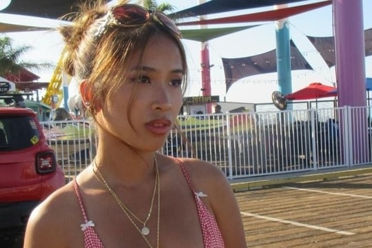 Nữ người mẫu qua đời ở tuổi 19