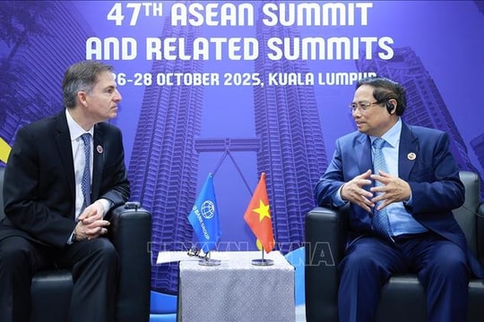 Thủ tướng Phạm Minh Chính gặp Phó Chủ tịch World Bank phụ trách Đông Á - Thái Bình Dương