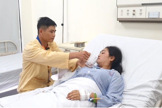 Người chồng dân tộc Hà Nhì: “Xin cho vợ tôi được sống, để các con có mẹ!”