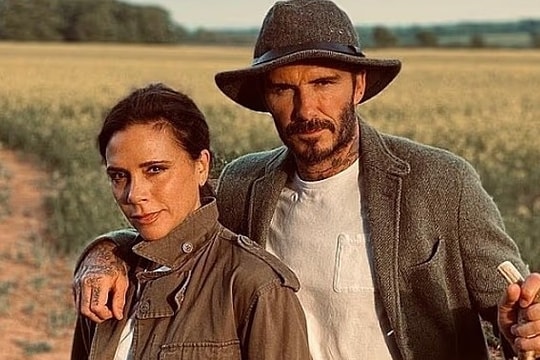 Vợ chồng Beckham lại 'gây chiến' với hàng xóm