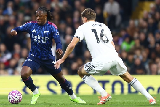 Eze - 'cánh chim' tự do giúp Arsenal trở nên khó lường