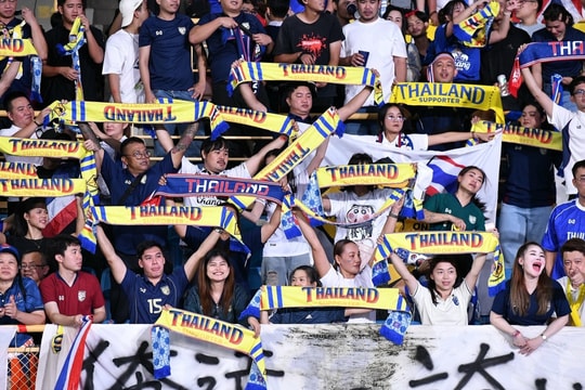 CĐV dọa tẩy chay tuyển Thái Lan