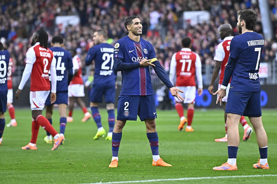 PSG ghi 10 bàn sau 2 trận