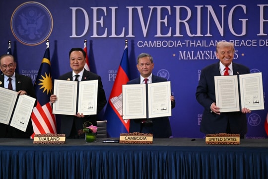 Ông Trump đồng ký thỏa thuận ngừng bắn Thái Lan - Campuchia