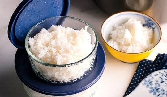 Sai lầm khi bảo quản cơm nguội, biết mà tránh kẻo "rước hoạ"