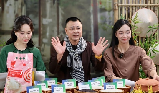 NSND Tự Long bán gần 6 tấn gạo sau 2 tiếng livestream