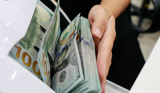 Ngân hàng Nhà nước: Có đối tượng mua ngoại tệ tiền mặt để trục lợi