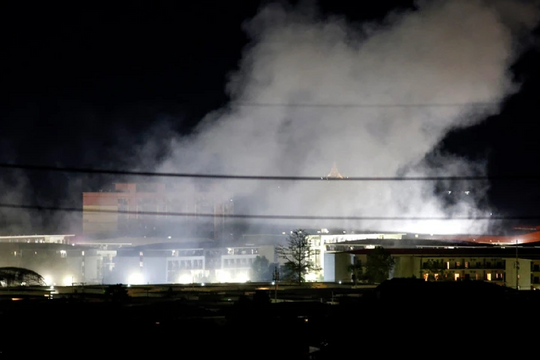 Quân đội Myanmar cho nổ tung tòa nhà lừa đảo khét tiếng KK Park