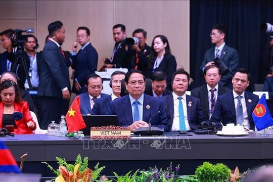 Thủ tướng dự Hội nghị Cấp cao ASEAN - Hàn Quốc lần thứ 26