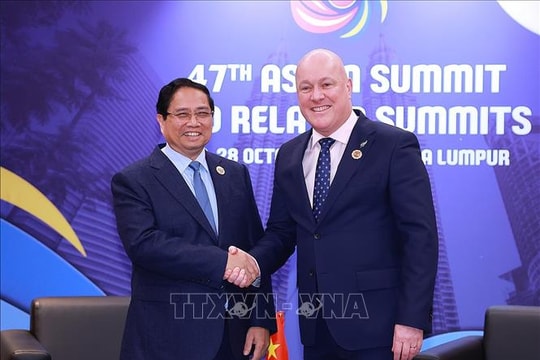 Thủ tướng Phạm Minh Chính gặp Thủ tướng New Zealand Christopher Luxon