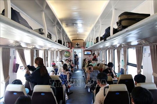 Tạm ngừng đôi tàu chất lượng cao trên tuyến đường sắt Bắc - Nam trong ngày 27/10