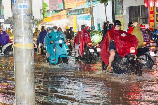 TP Hồ Chí Minh: Mưa rào nhiều nơi, có nơi mưa to đến rất to vào chiều tối