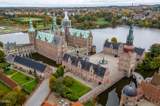 Ngắm lâu đài thời Phục hưng lớn nhất ở Scandinavia