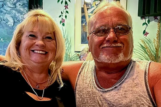 Người đàn ông 'cảm nhận được bão' sau hai lần bị sét đánh