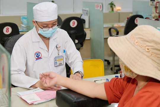 Bệnh viện của ông Trầm Bê lãi gấp 3 lần